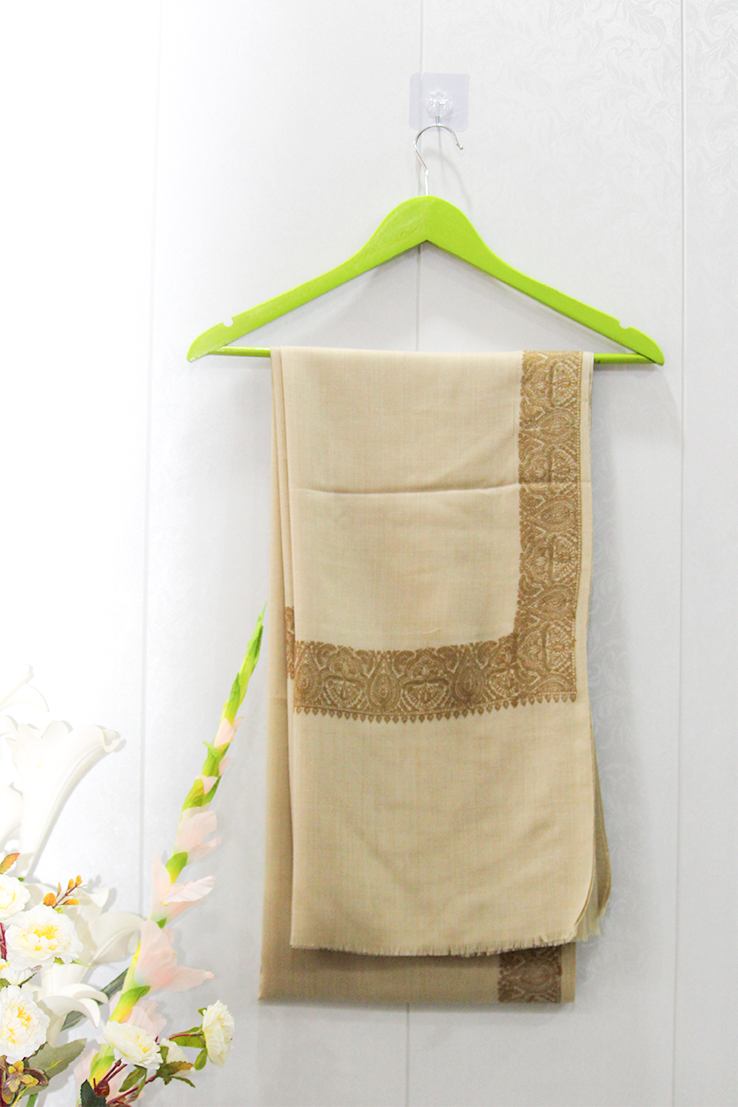 Noor-e-Nawāzi - Kashmiri Pashmina Shawl