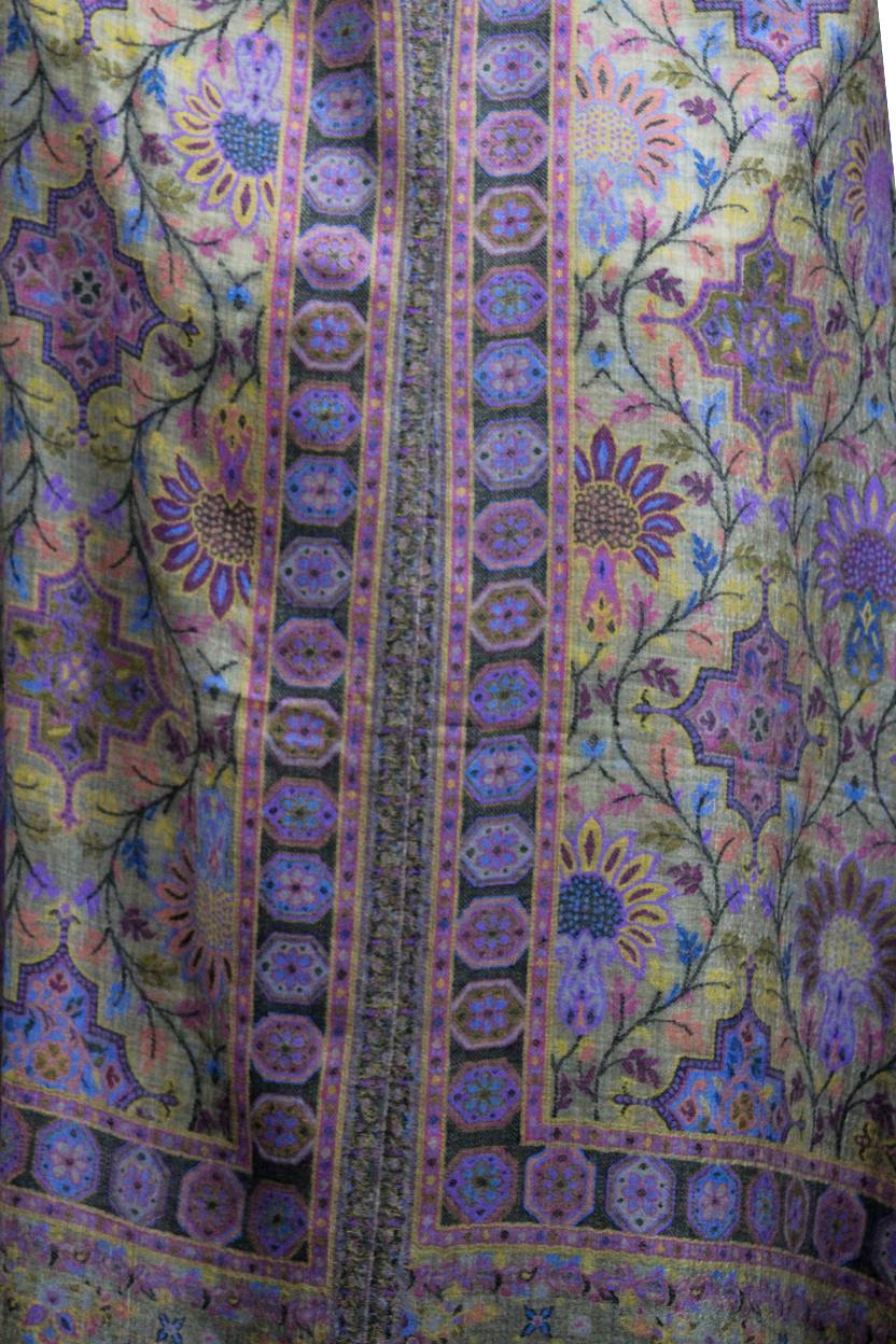 Gull-e-Bahar - Pure Kaani Kashmiri Pashmina Shawl
