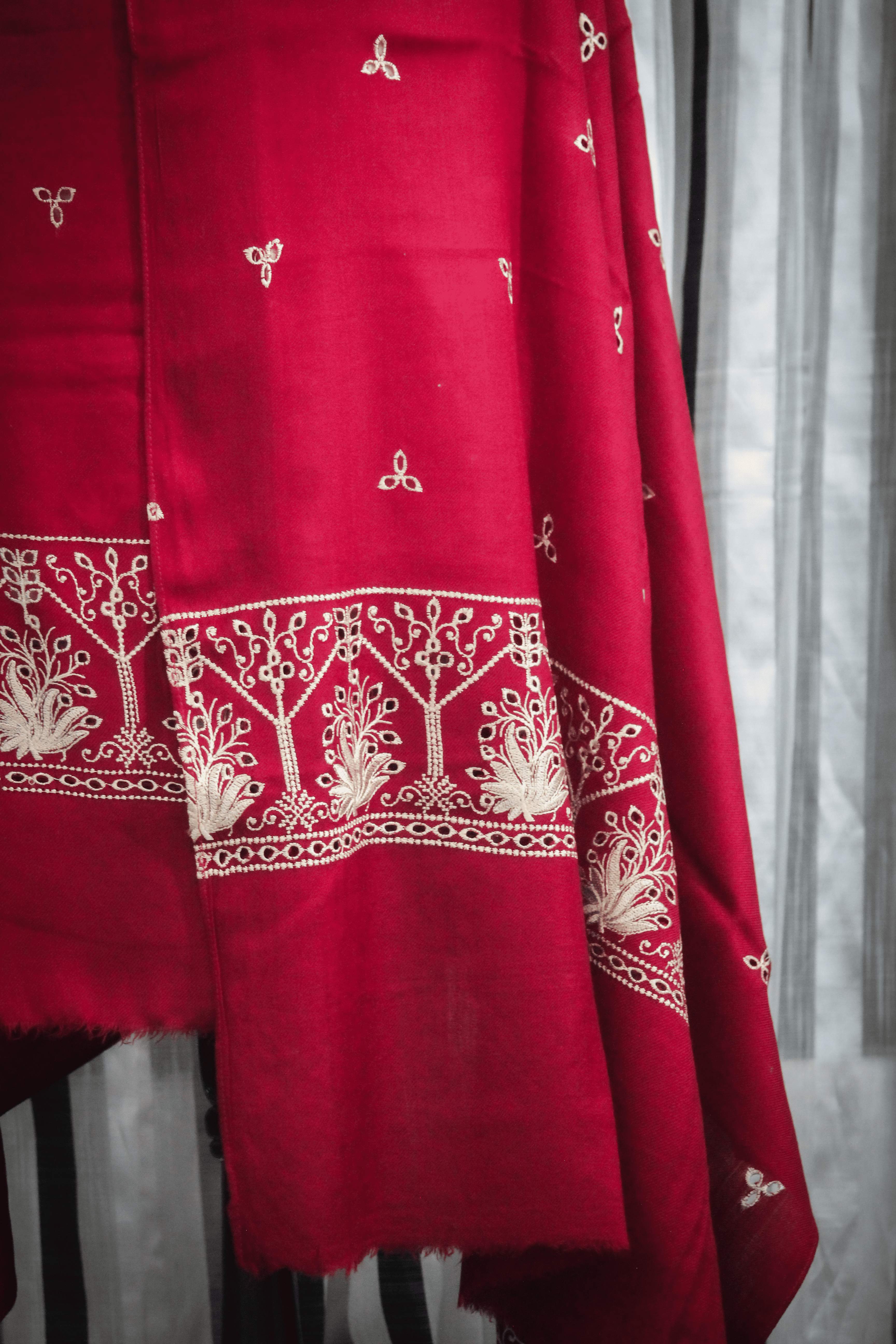 Gulzar-e-Laal Shawl: The Red Garden Tapestry