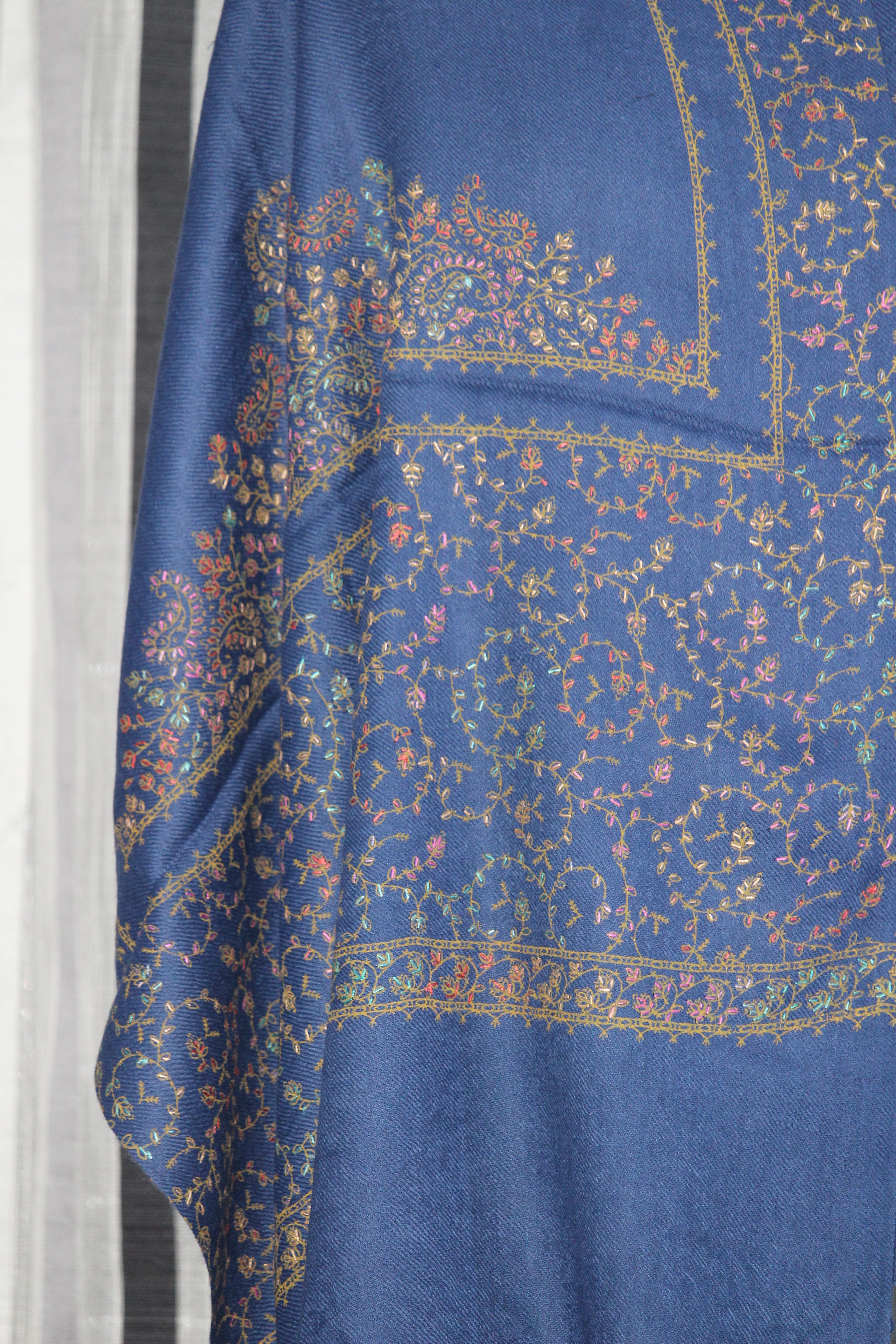 Gulshan-e-Neel Pashmina | The Indigo Garden
