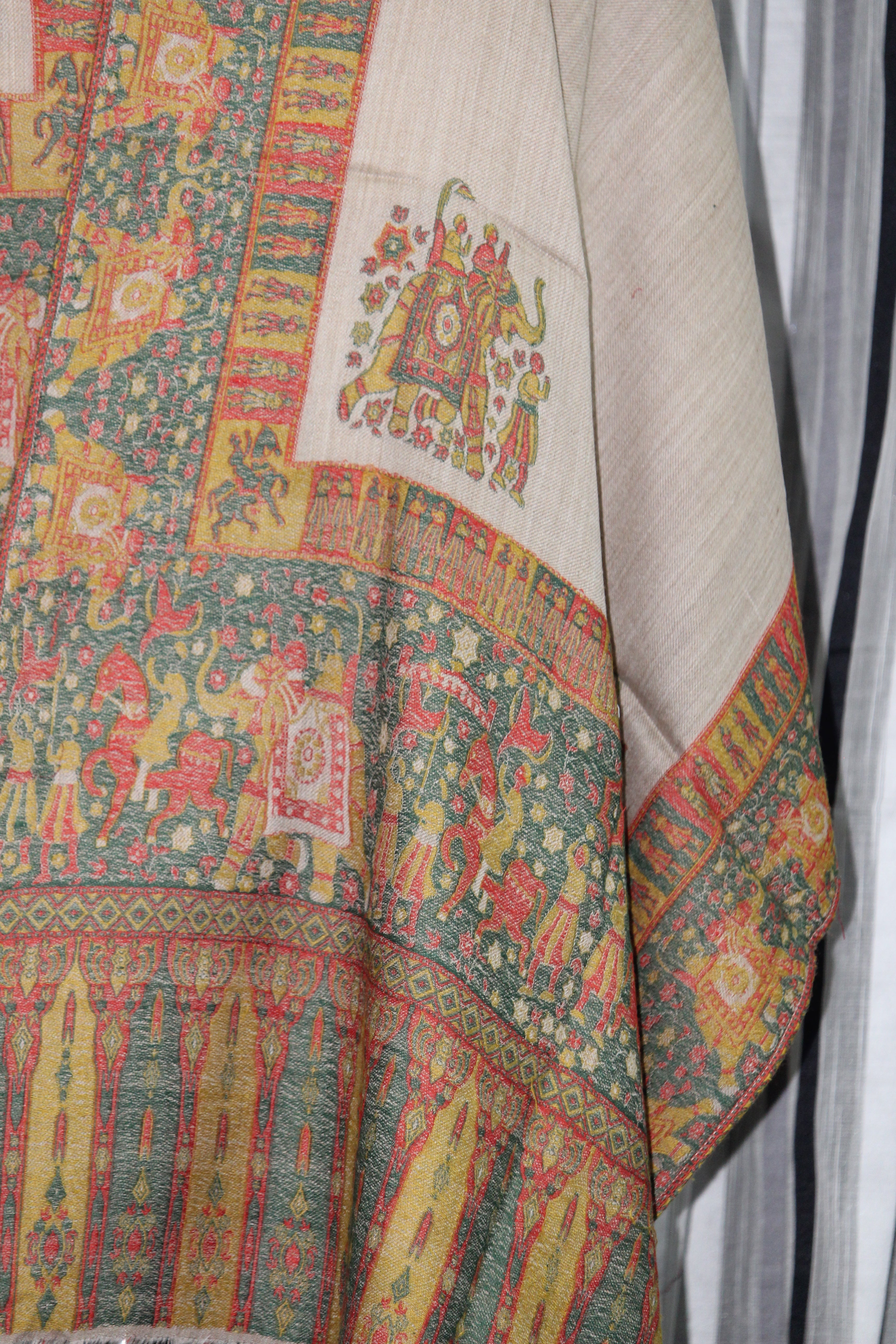 Takhleeq Zarkaash Scarf | A Creation of Rich Artistry